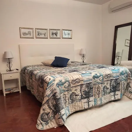Casa Del Capitano - 3* Κιότζα